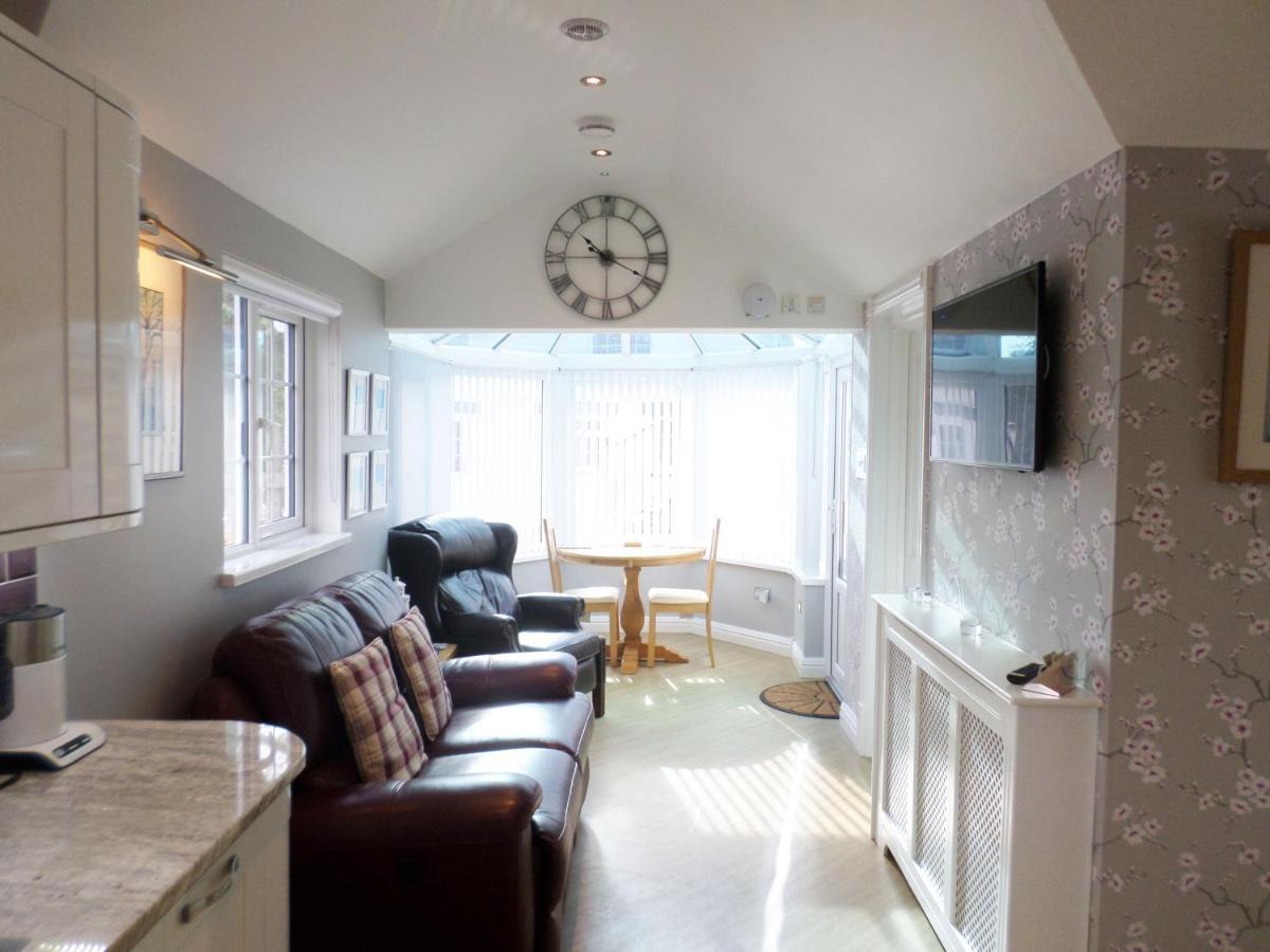 The Lodge, Polgooth * St Austell